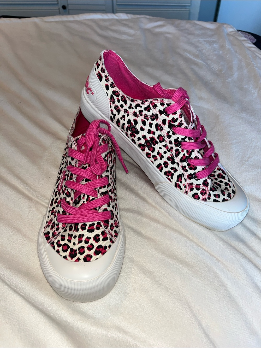 Brand new rocket dog pink leopard print sneakers with slight platform